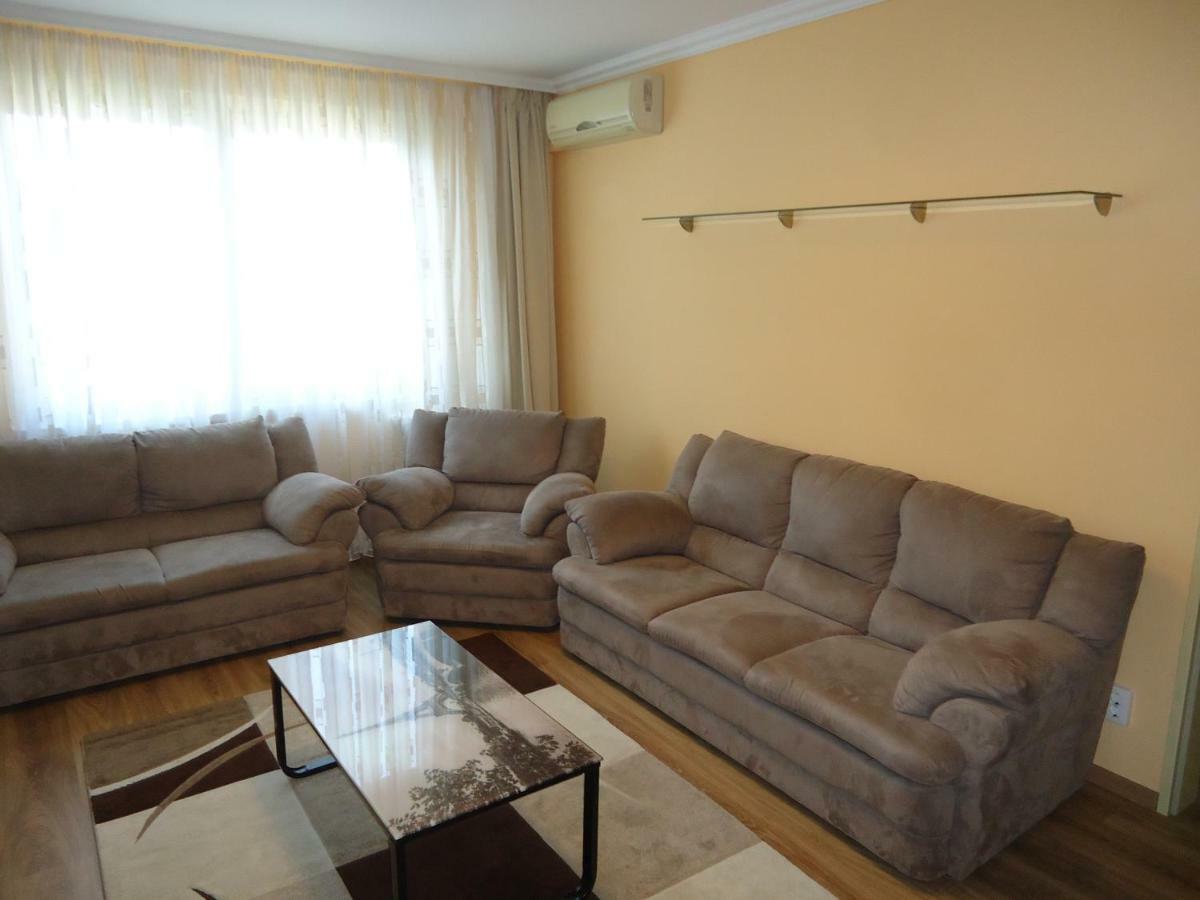 Ferienwohnung Legyel A Vendegunk :) Debrecen Exterior foto